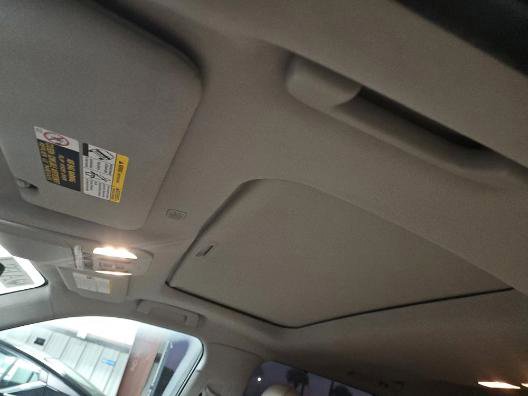 Used 2021 Toyota Highlander XLE image 8