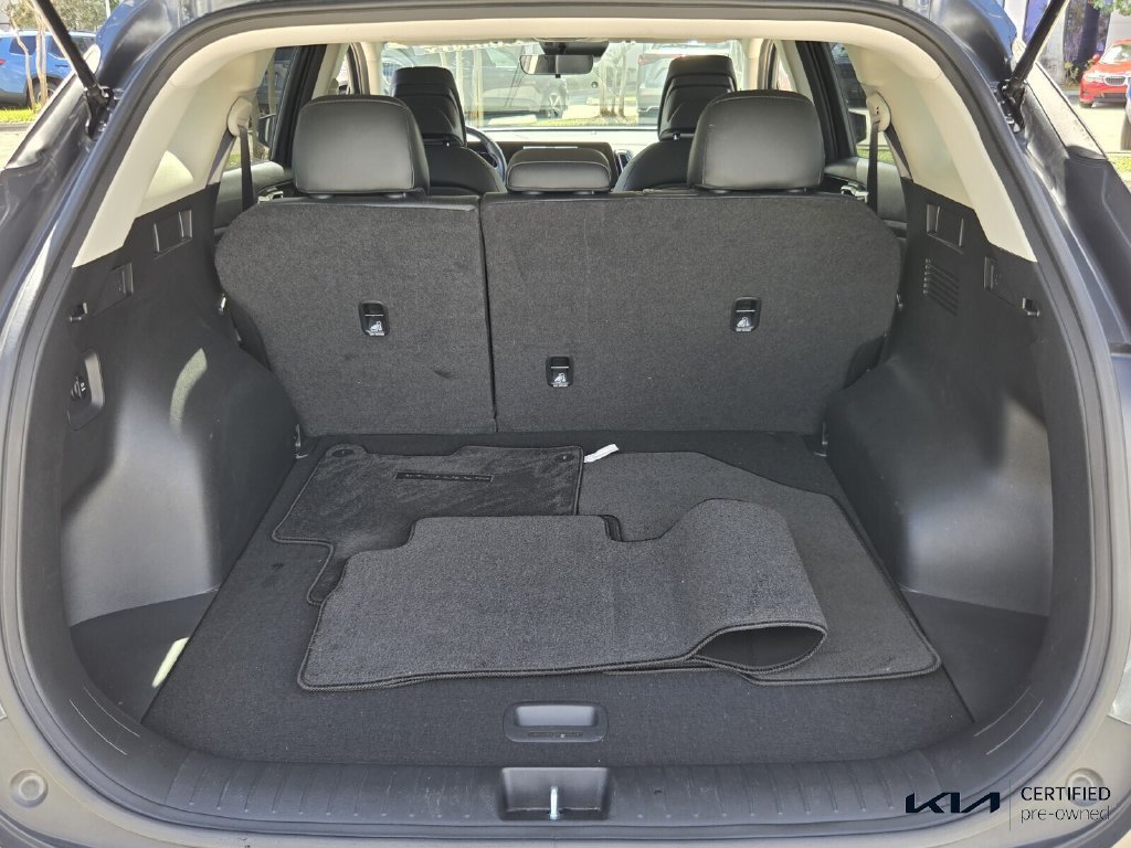 Certified 2024 Kia Sportage EX FWD image 13