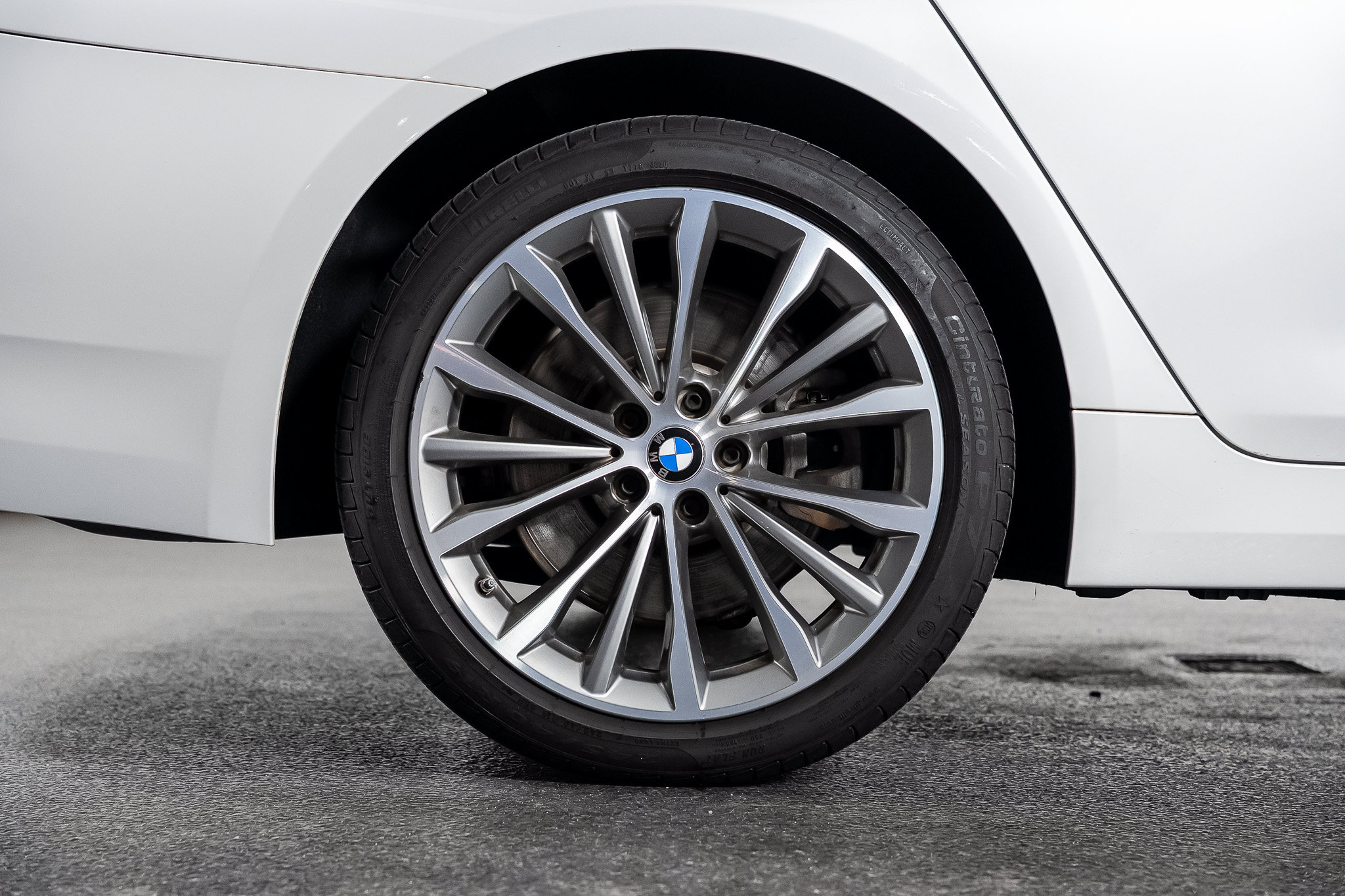 Used 2021 BMW 540i xDrive w/ Premium Package AWD/4WD image 31