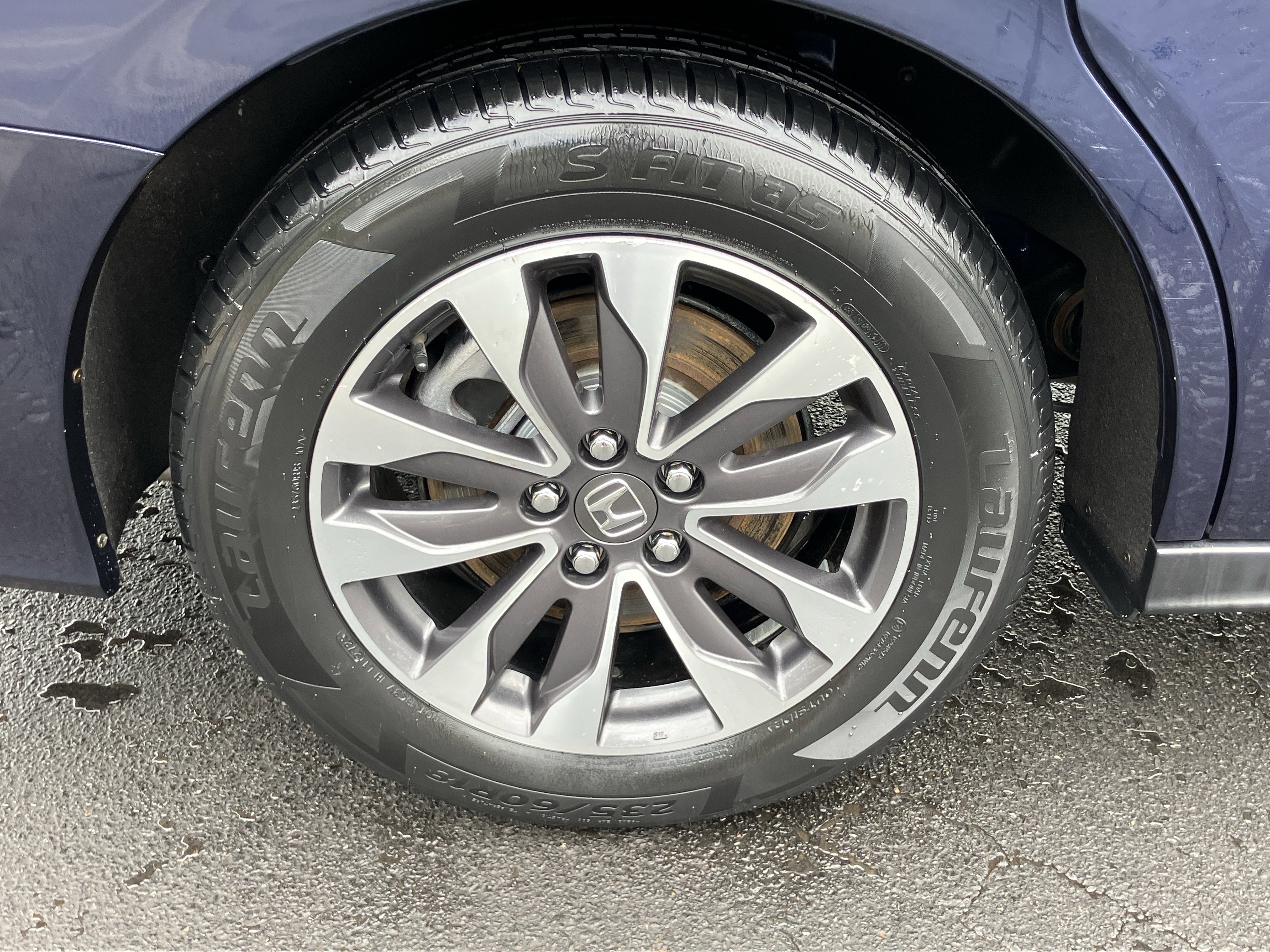 Certified 2023 Honda Odyssey EX-L image 13