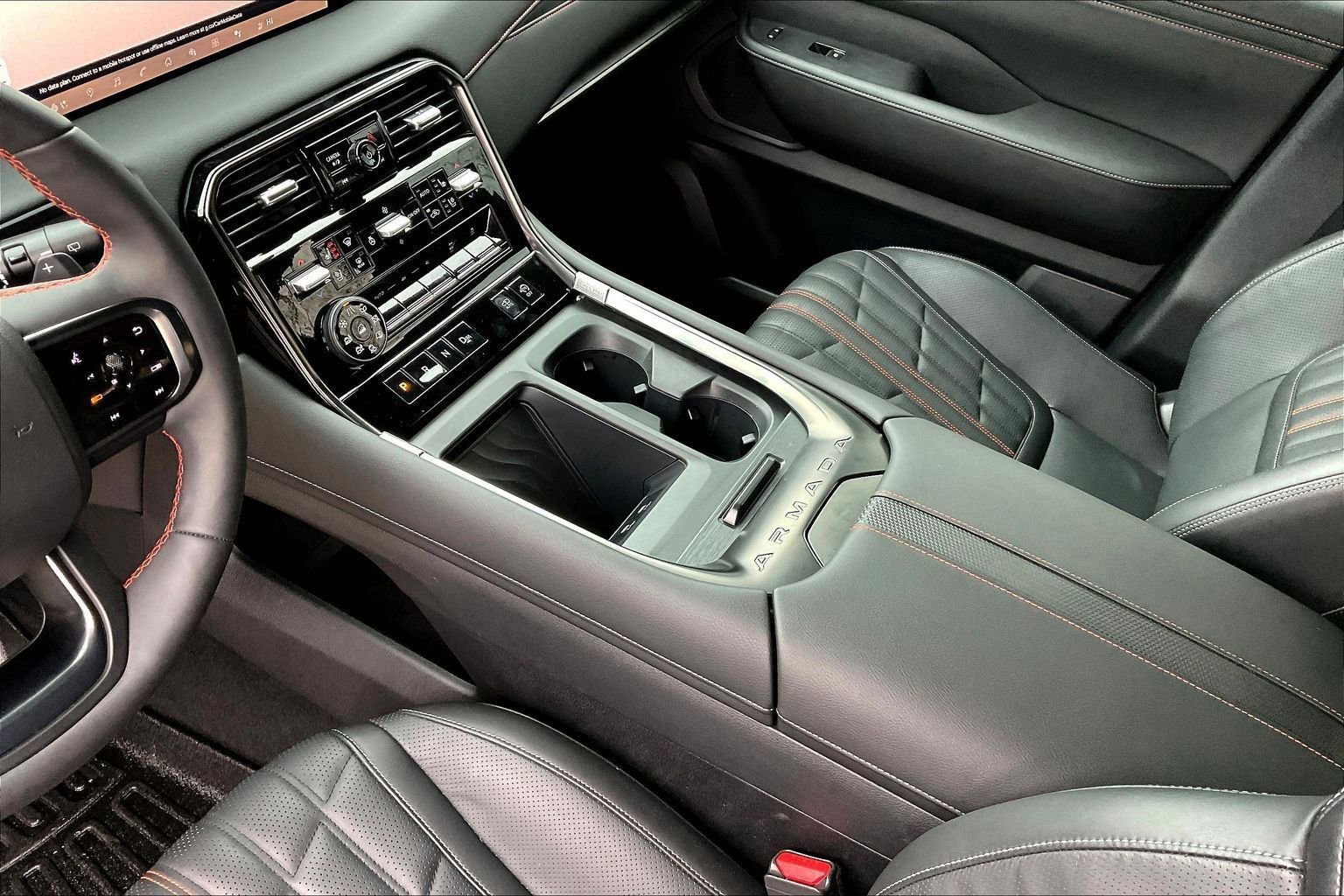 Used 2025 Nissan Armada PRO-4X w/ Pro-4X Premium Package image 23