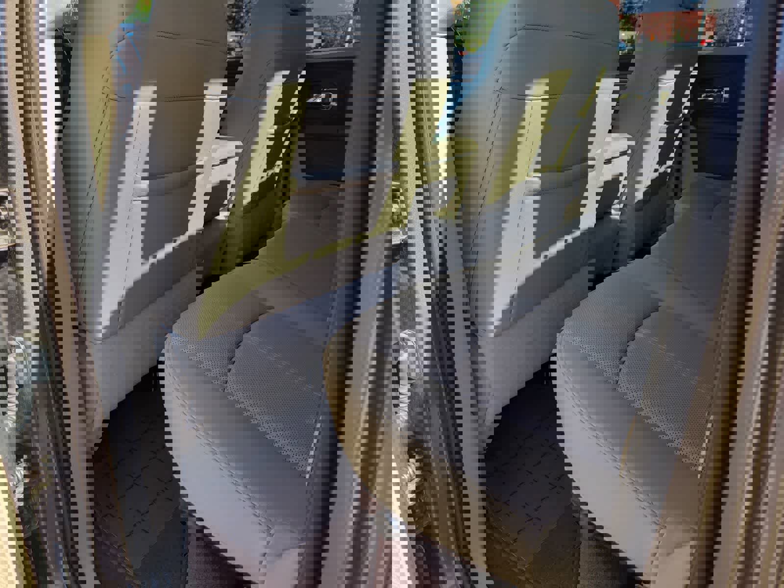 Used 2018 RAM 1500 Laramie w/ Convenience Group image 20