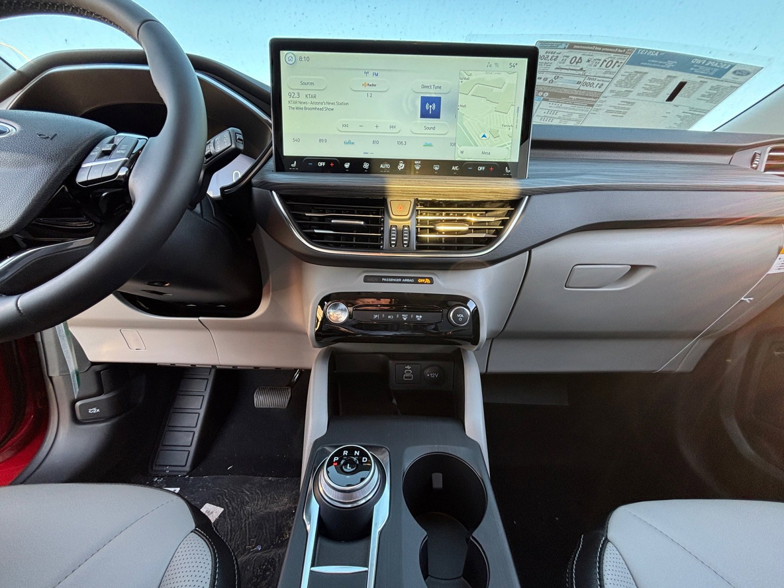 New 2026 Ford Escape SE w/ PHEV Premium Package FWD image 20