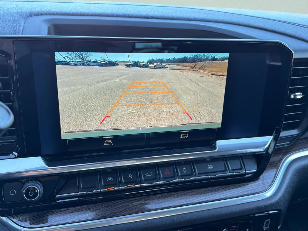 Used 2025 Chevrolet Silverado 1500 LT image 27