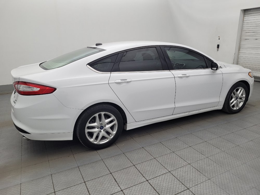 Used 2016 Ford Fusion SE FWD image 10