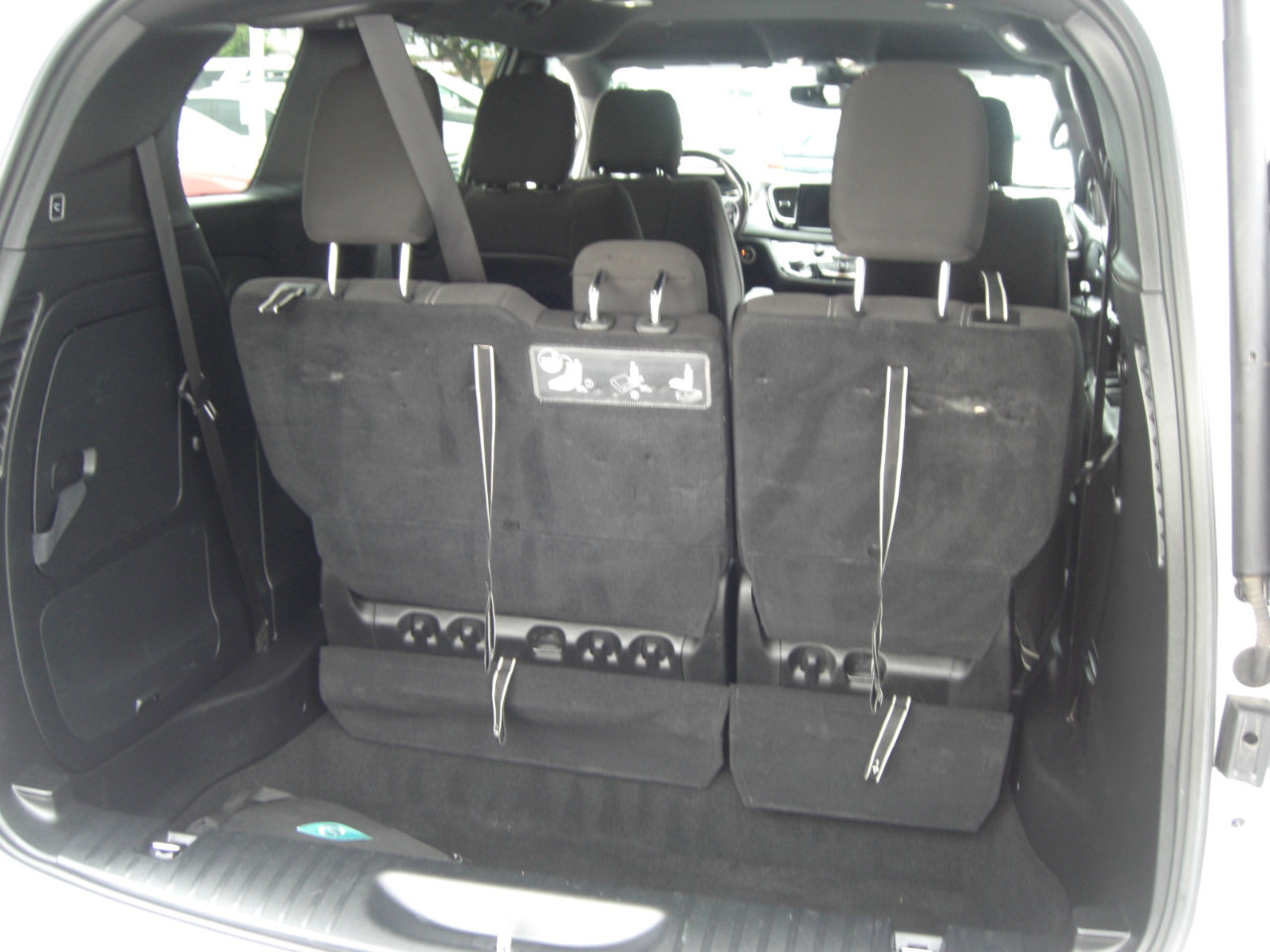 Used 2021 Chrysler Pacifica Touring w/ S Appearance Package image 14