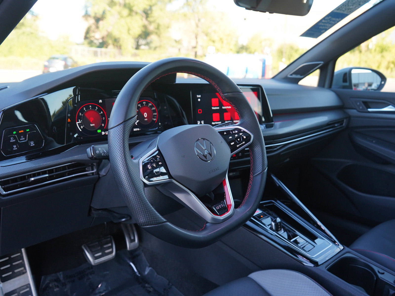 Used 2023 Volkswagen GTI SE FWD image 22