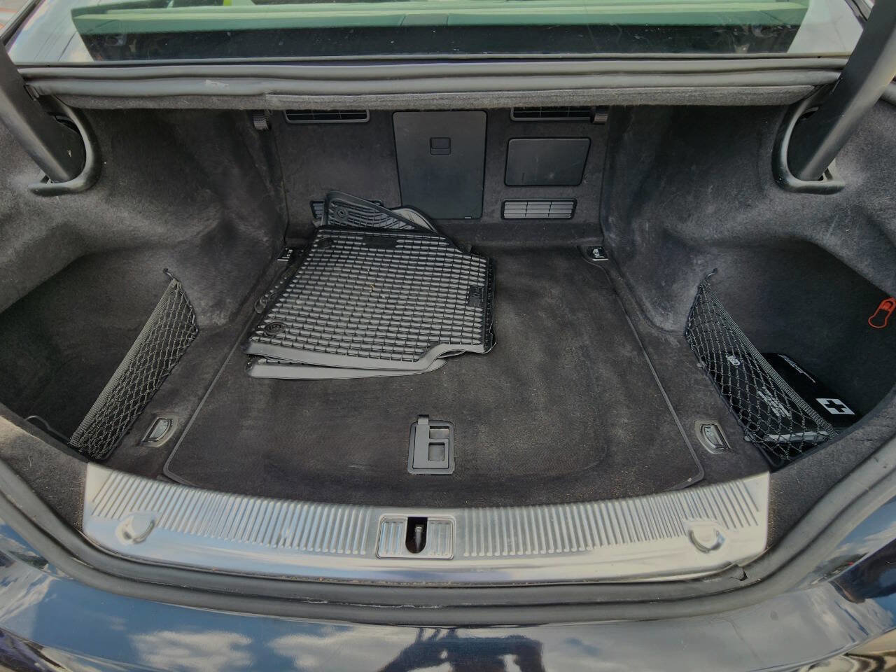 Used 2014 Audi A8 L 3.0T w/ Premium Package image 30