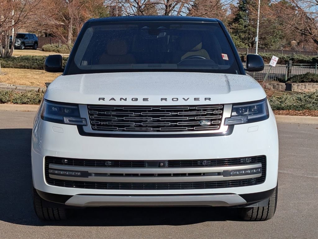 Used 2023 Land Rover Range Rover SE image 9
