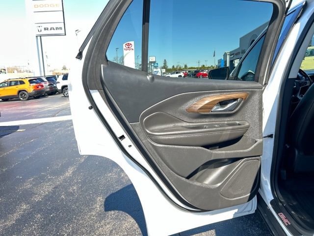 Used 2019 GMC Terrain Denali w/ Advanced Safety Package image 16