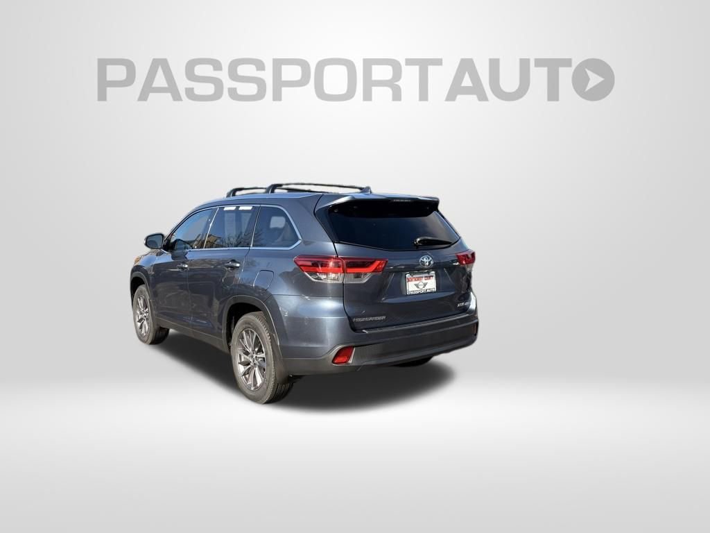 Used 2019 Toyota Highlander XLE image 8