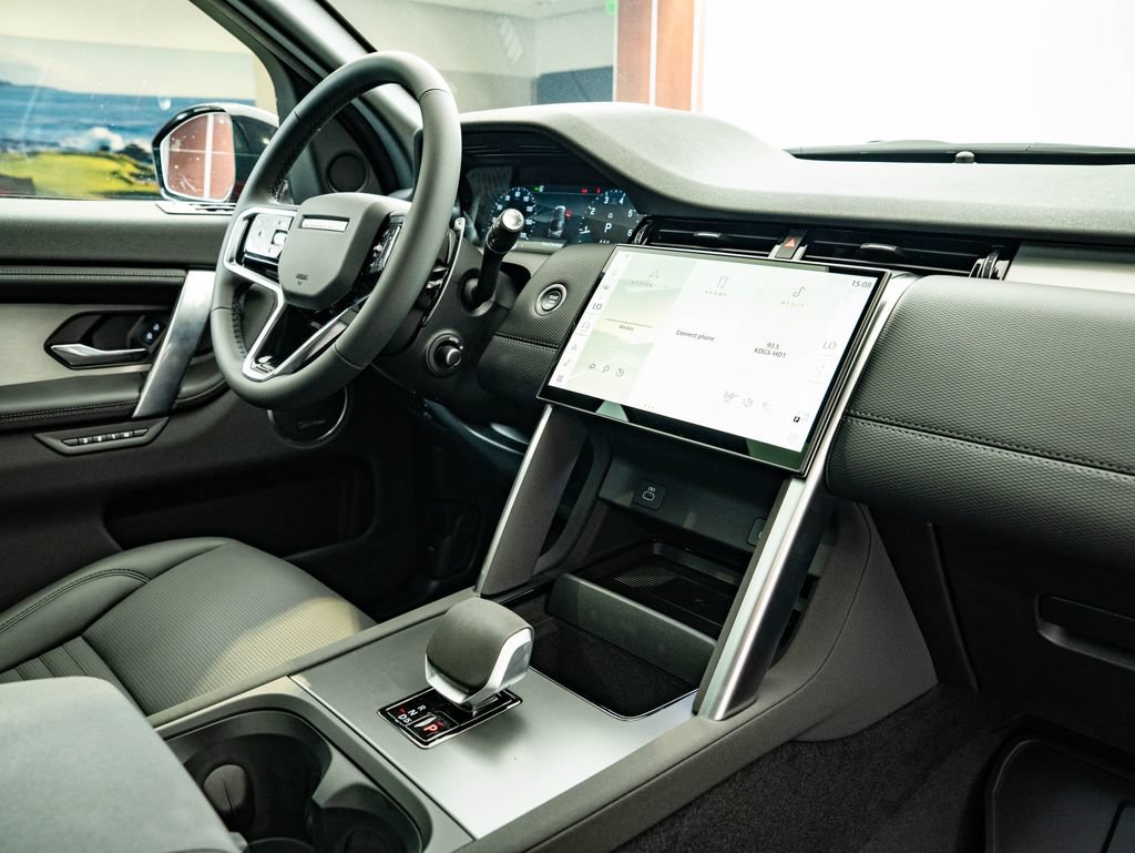 New 2026 Land Rover Discovery Sport Landmark AWD/4WD image 47
