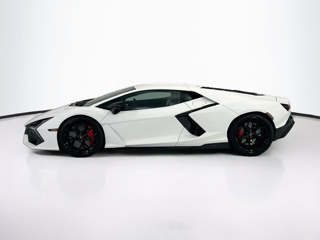 Used 2025 Lamborghini Revuelto AWD/4WD image 8