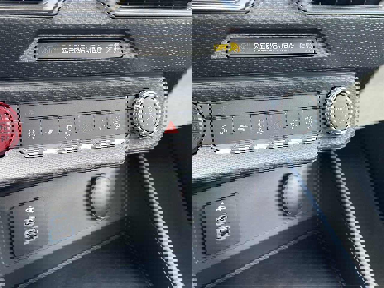 New 2025 Ford Mustang Coupe image 6