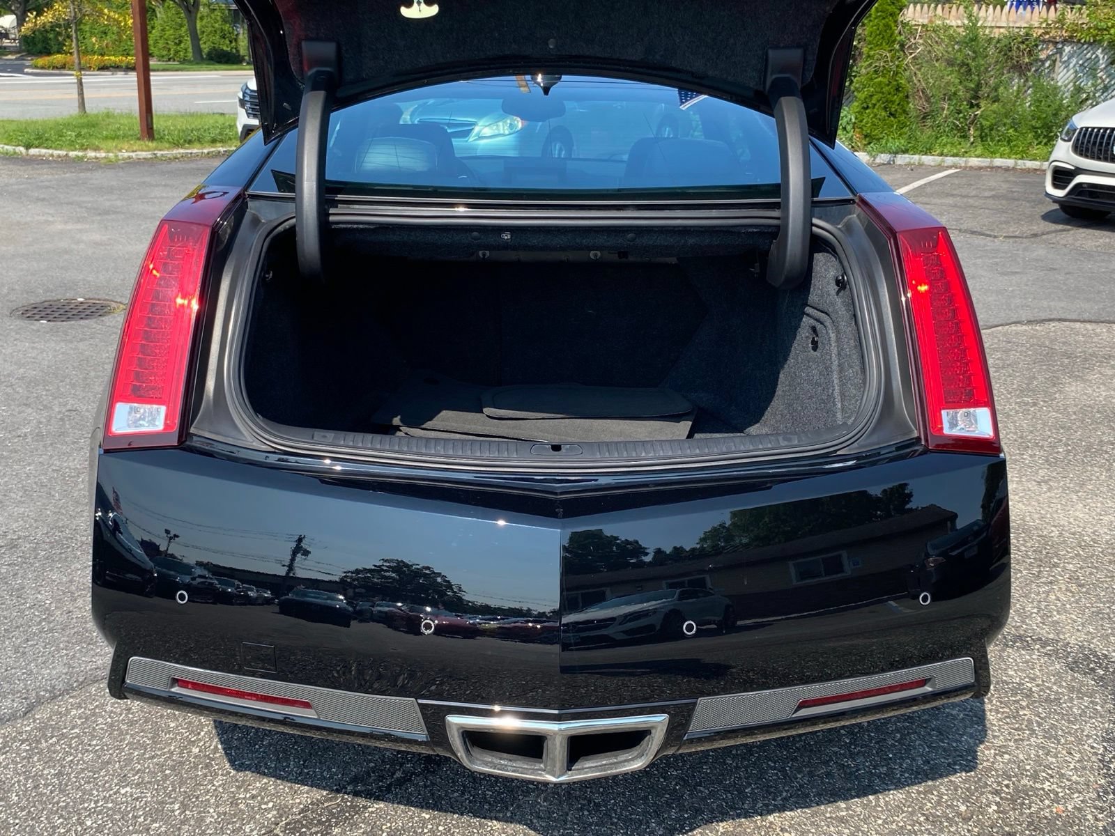 Used 2012 Cadillac CTS Premium AWD/4WD image 13