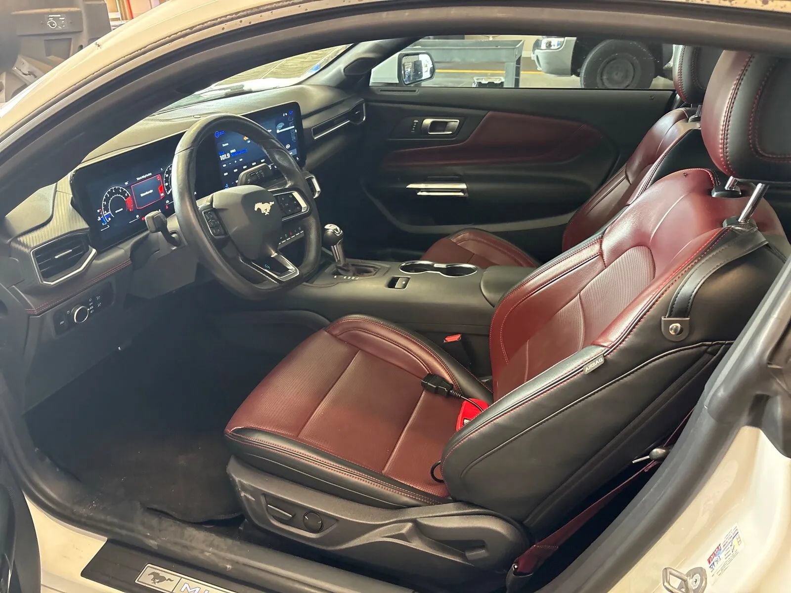 Used 2024 Ford Mustang Premium RWD image 4