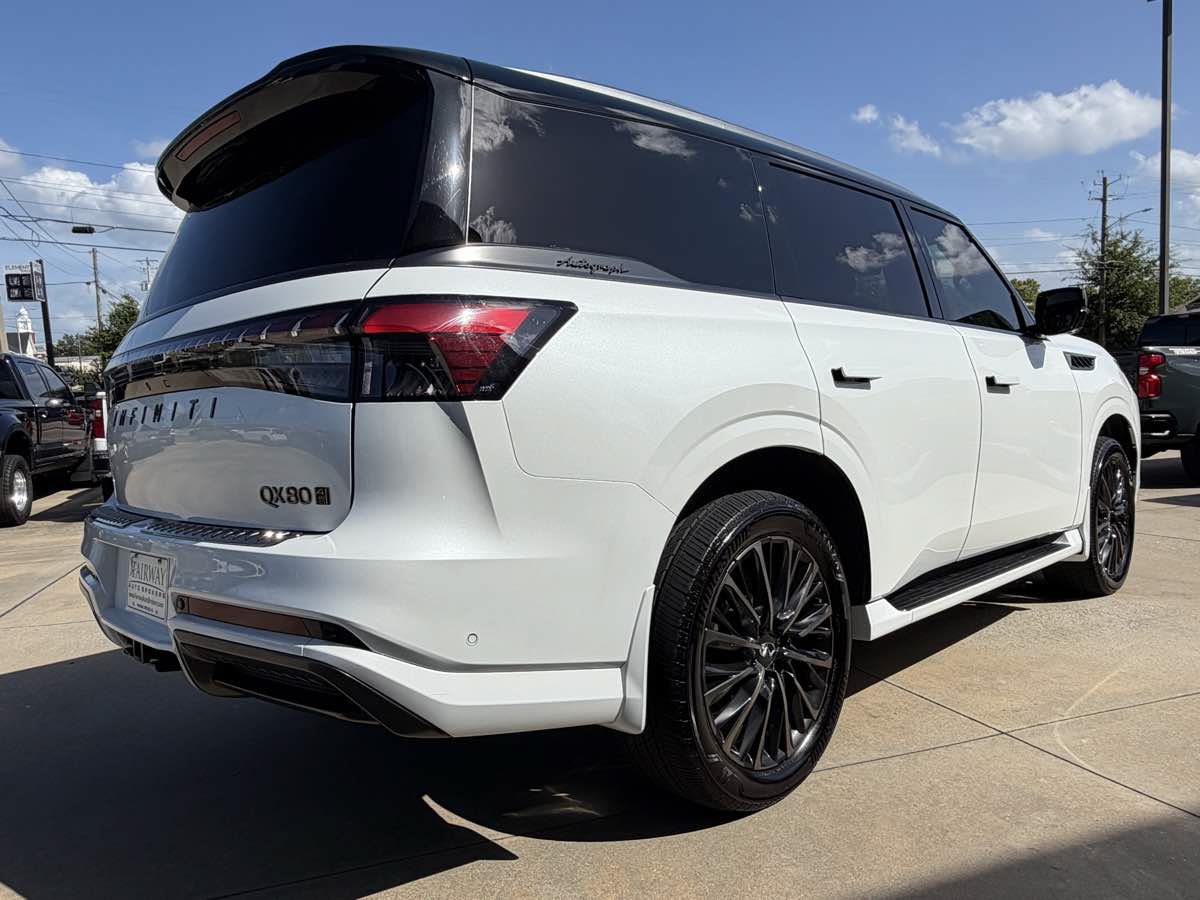 Used 2025 INFINITI QX80 Autograph w/ Autograph Exterior Package AWD/4WD image 6