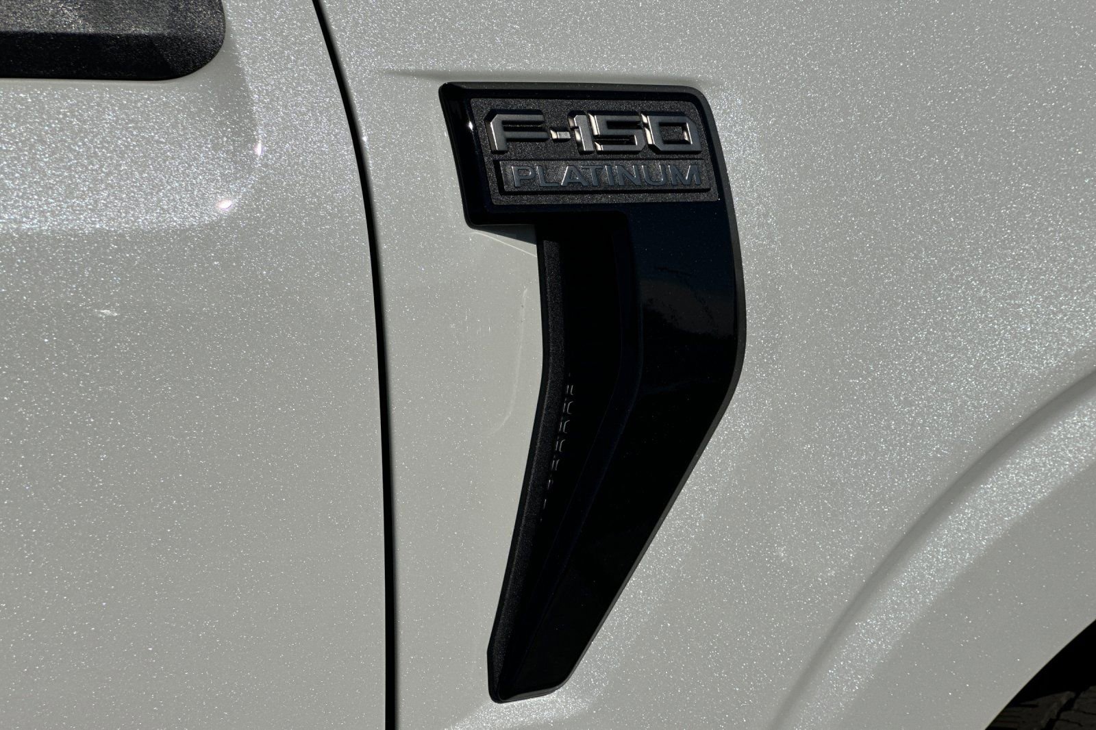 New 2025 Ford F150 Platinum w/ FX4 Off-Road Package image 25