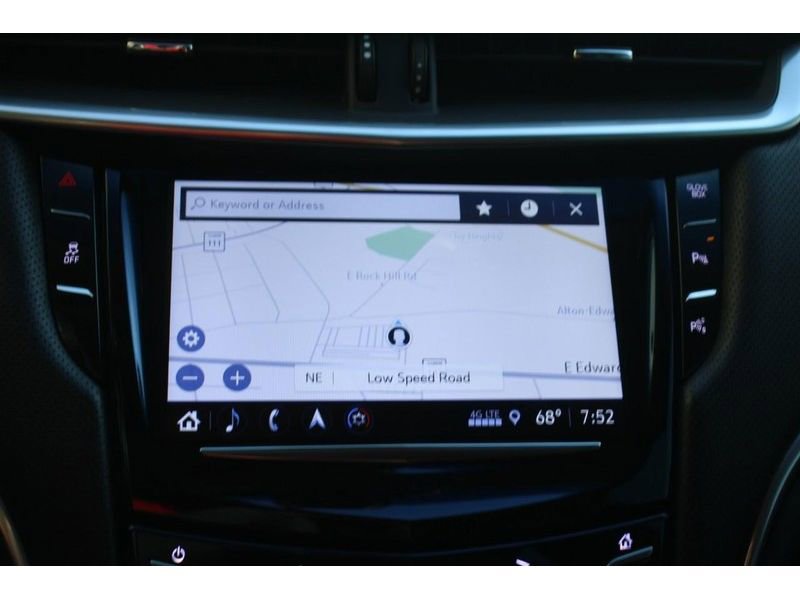 Used 2019 Cadillac XTS Luxury image 25