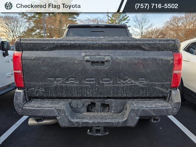Used 2024 Toyota Tacoma TRD Sport image 5