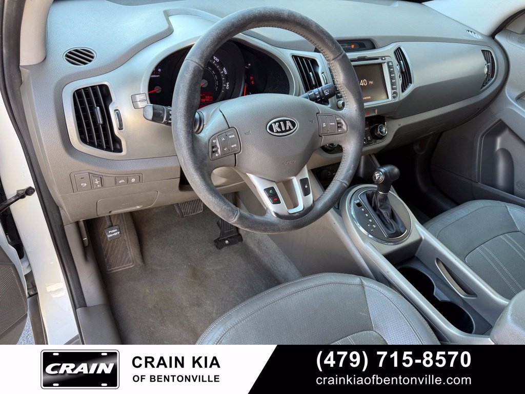 Used 2011 Kia Sportage EX w/ Premium Pkg w/Leather Seats FWD image 9