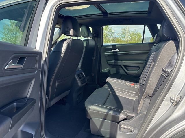 Used 2020 Volkswagen Atlas Cross Sport SEL AWD/4WD image 13