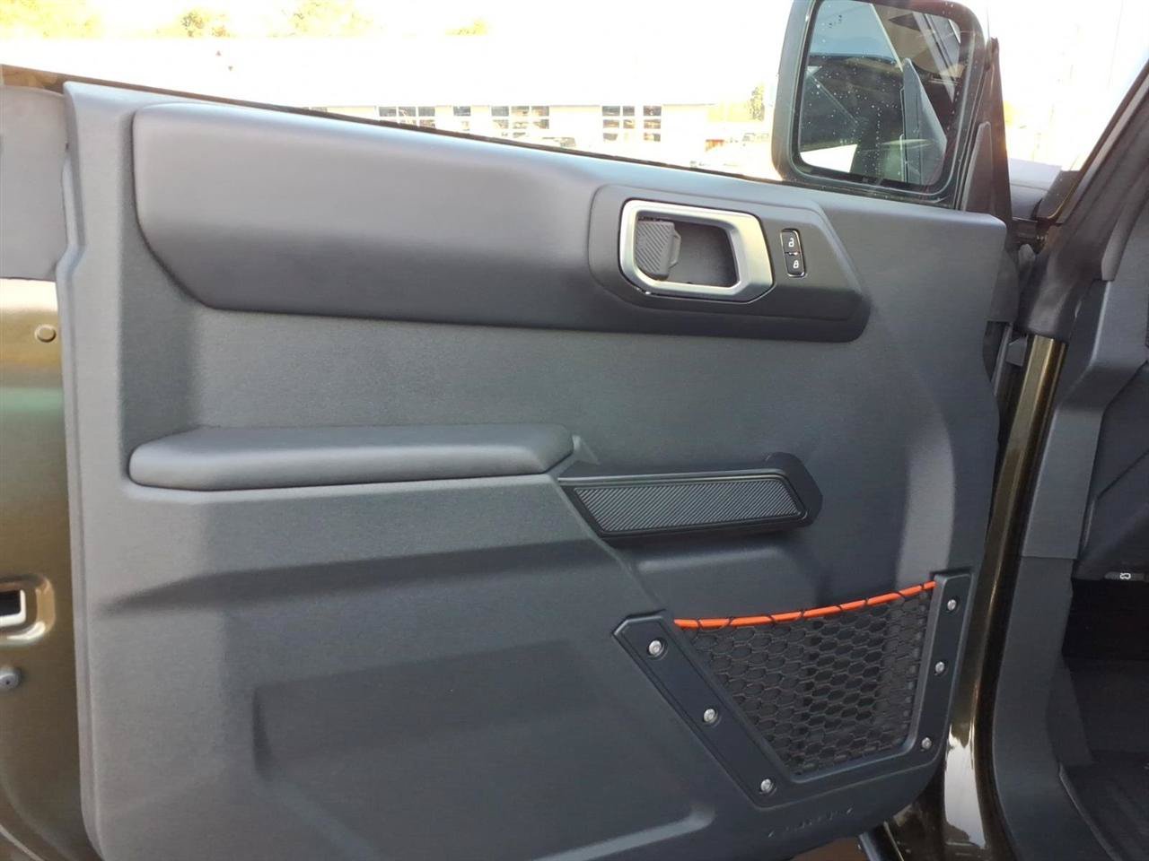 Used 2025 Ford Bronco Raptor AWD/4WD image 10