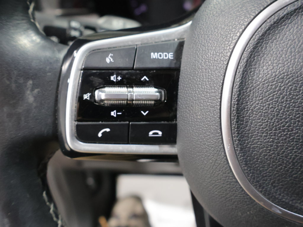 Used 2022 Kia Sorento SX AWD/4WD image 32