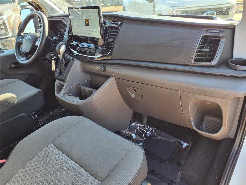Used 2023 Ford Transit 350 XLT image 29