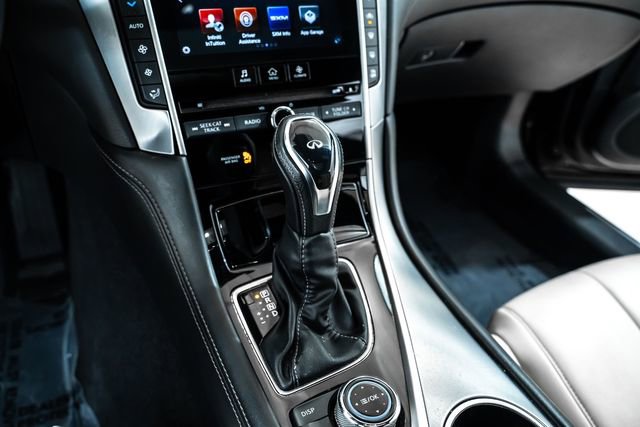 Used 2019 INFINITI Q60 3.0t Luxe RWD image 22