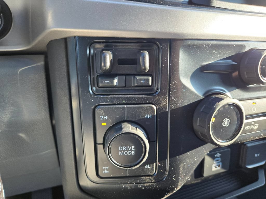 New 2026 Ford F350 XL w/ STX Appearance Package AWD/4WD image 17