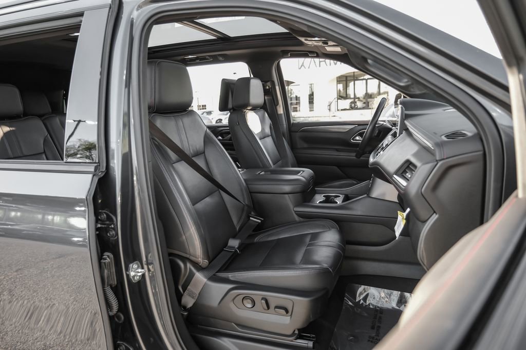 Used 2021 Chevrolet Tahoe RST w/ Rear Media and Nav Package AWD/4WD image 35