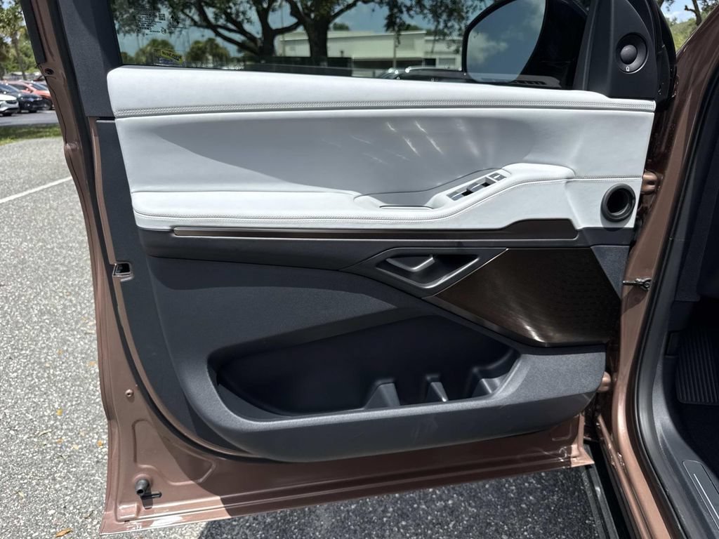 New 2026 Lincoln Navigator L Black Label AWD/4WD image 20