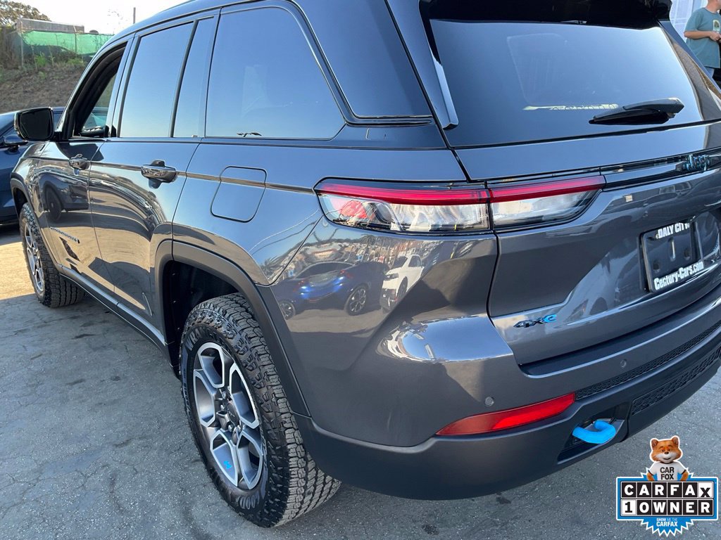 Used 2023 Jeep Grand Cherokee Trailhawk w/ Advanced Protech Group II AWD/4WD image 93