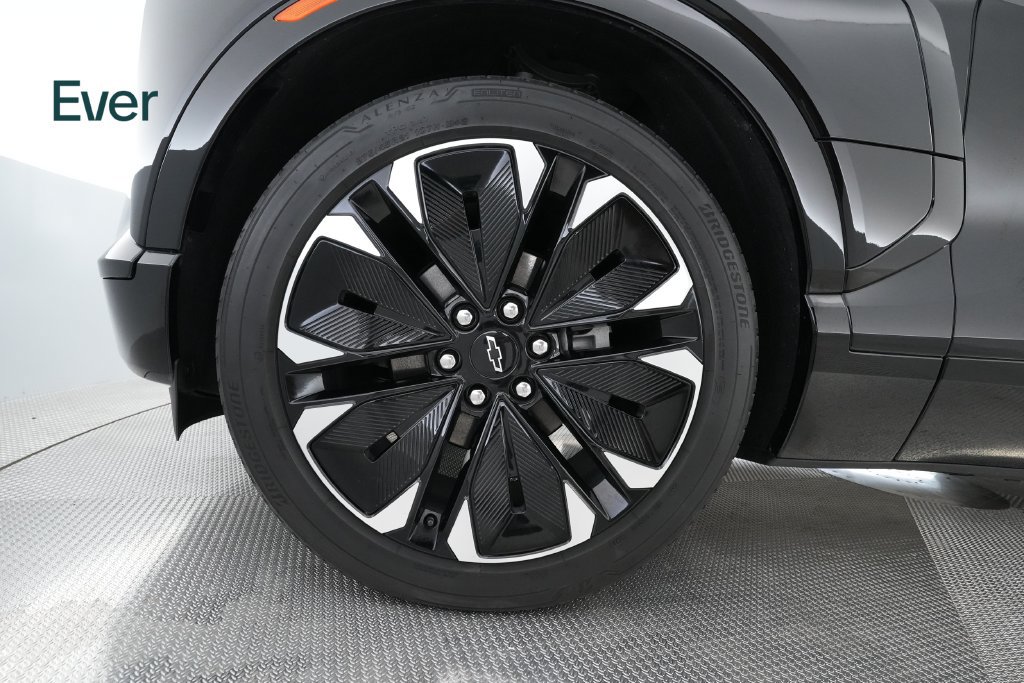 Used 2024 Chevrolet Blazer EV RS AWD/4WD image 19