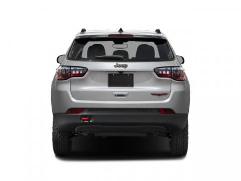 Used 2025 Jeep Compass Trailhawk AWD/4WD image 8
