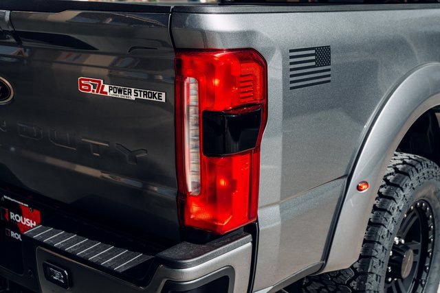 New 2026 Ford F250 Lariat w/ Black Appearance Package AWD/4WD image 14