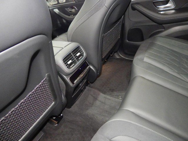 Used 2023 Mercedes-Benz GLE 53 AMG AMG GLE 53 AWD w/ AMG Dynamic Plus Package image 36