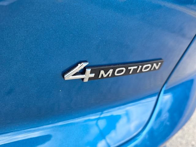 Used 2025 Volkswagen Atlas Cross Sport SEL Premium R-Line AWD/4WD image 12