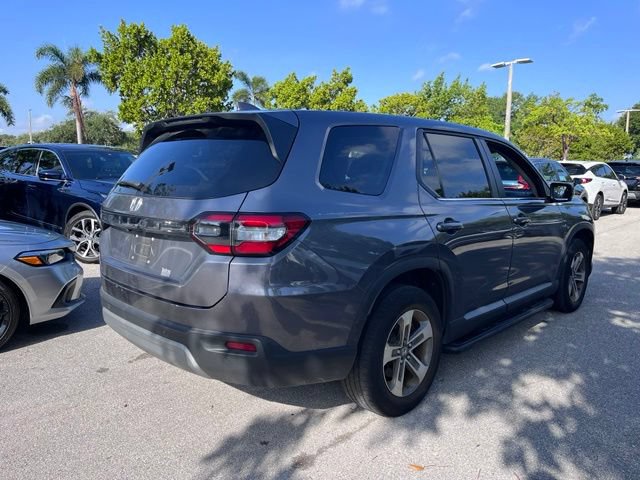 Used 2024 Honda Pilot EX-L image 4