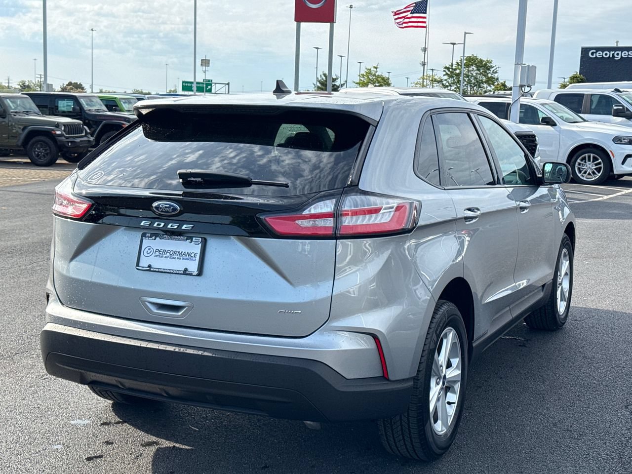 Used 2022 Ford Edge SE AWD/4WD image 3