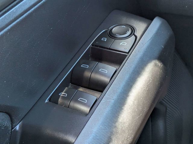 Used 2023 Chevrolet Colorado W/T RWD image 22