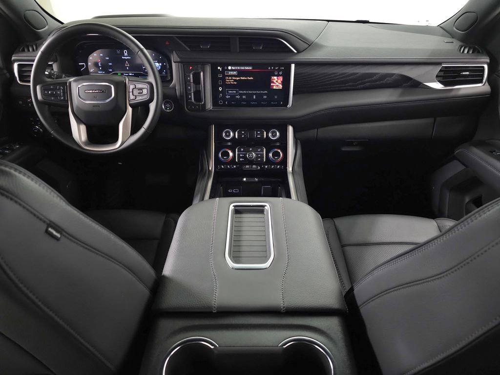 Used 2024 GMC Yukon Denali AWD/4WD image 15