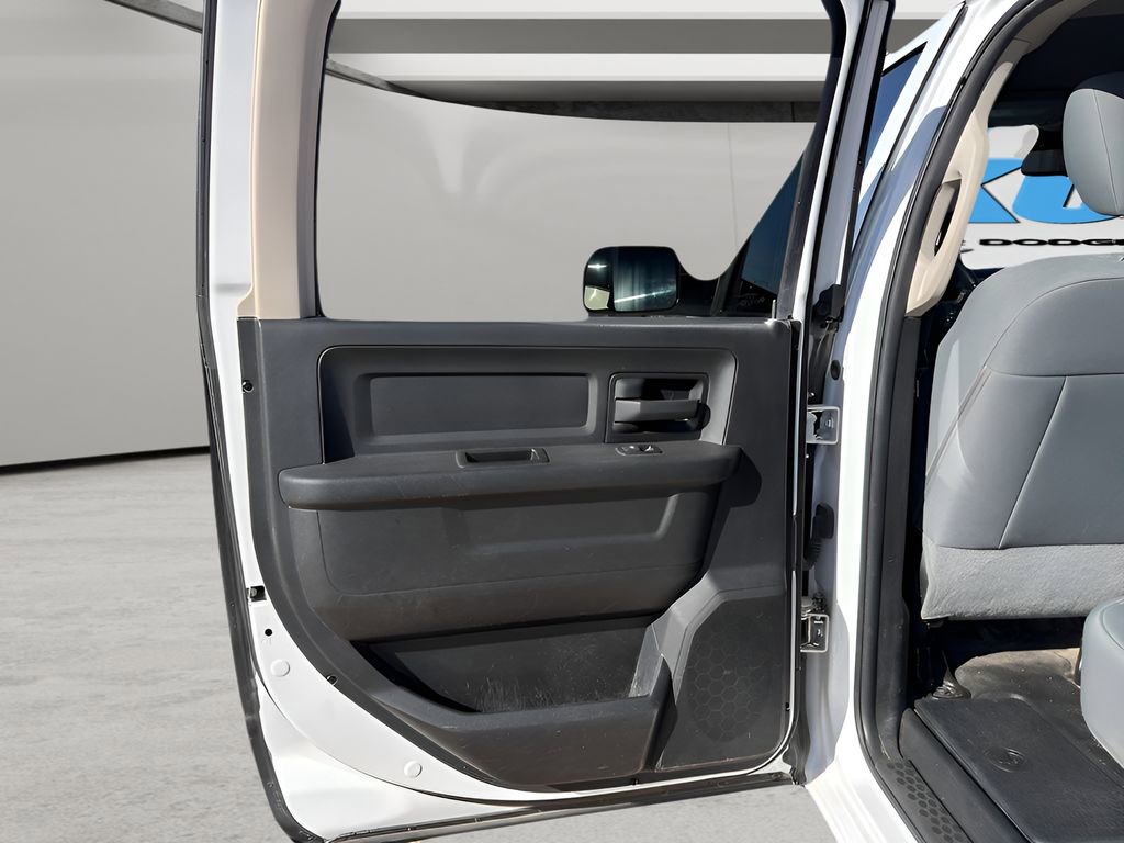 Used 2018 RAM 2500 Tradesman w/ Popular Equipment Group image 17