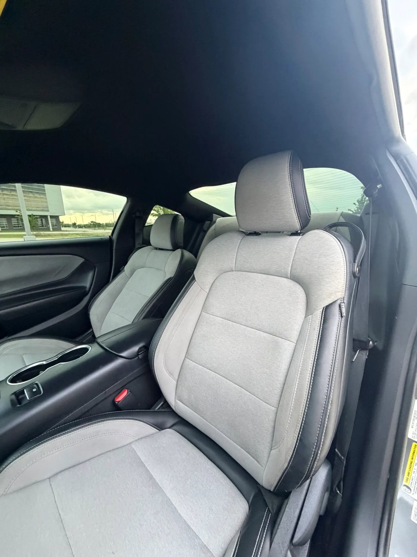 Used 2024 Ford Mustang Coupe image 27