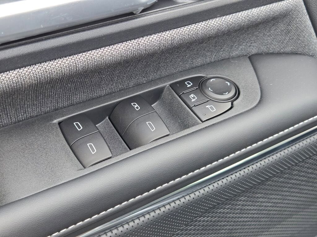 New 2026 GMC Sierra EV Elevation image 30