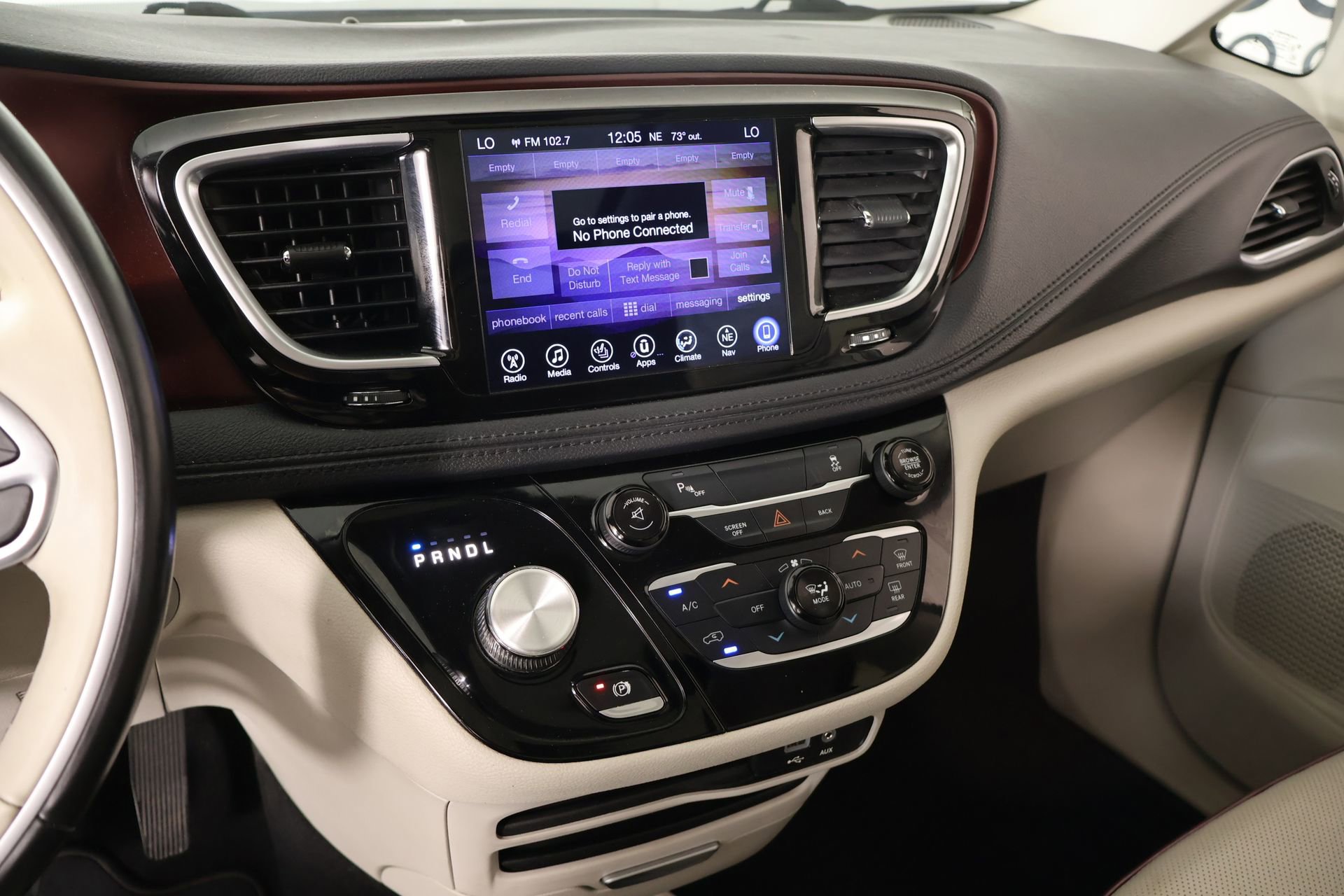 Used 2017 Chrysler Pacifica Limited w/ Tire & Wheel Group image 5