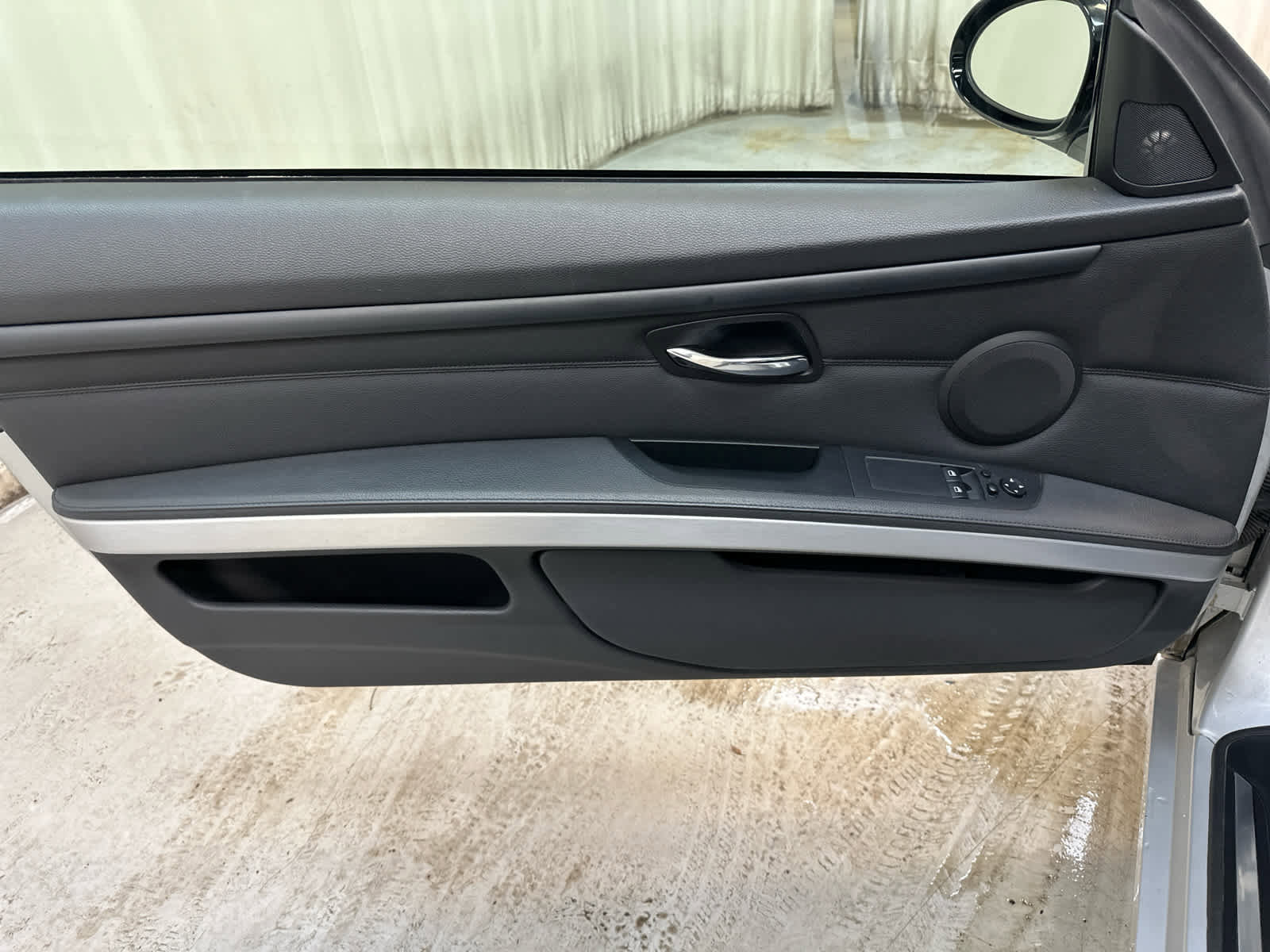 Used 2009 BMW 335i xDrive Coupe image 27