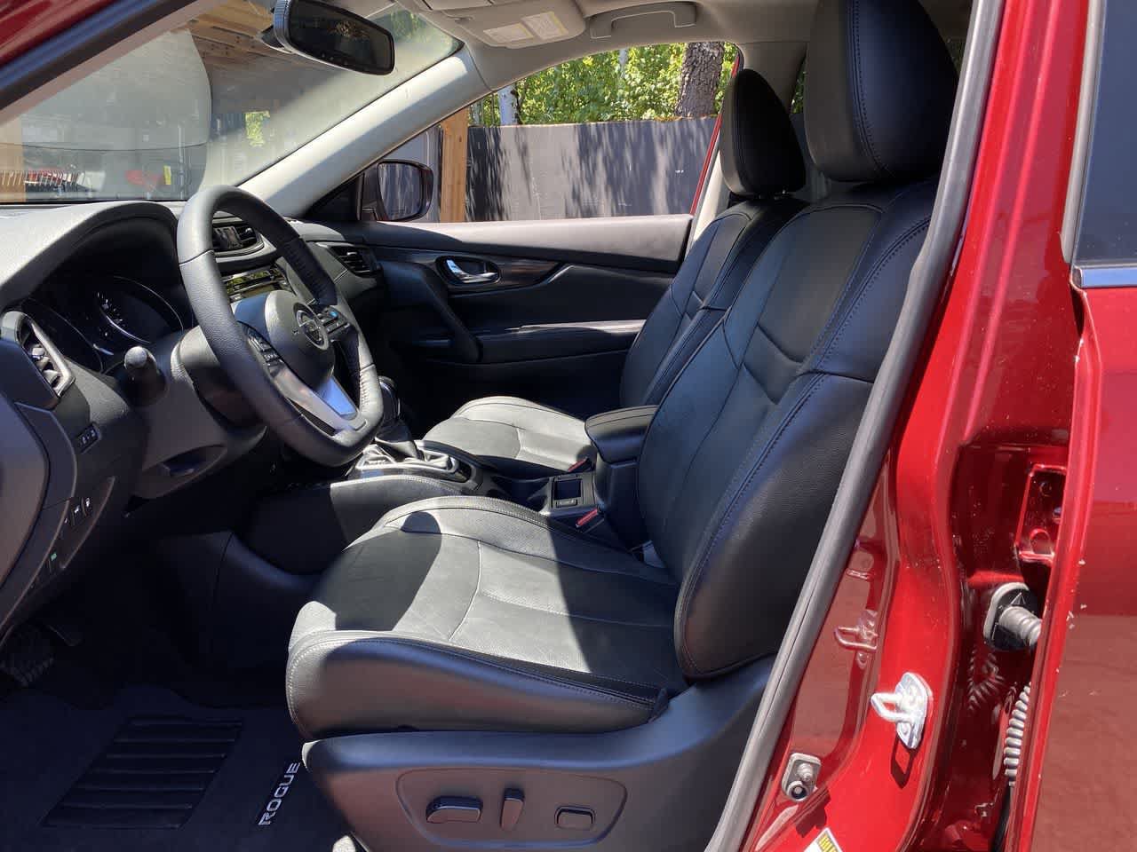 Used 2019 Nissan Rogue SL w/ Premium Package AWD/4WD image 15