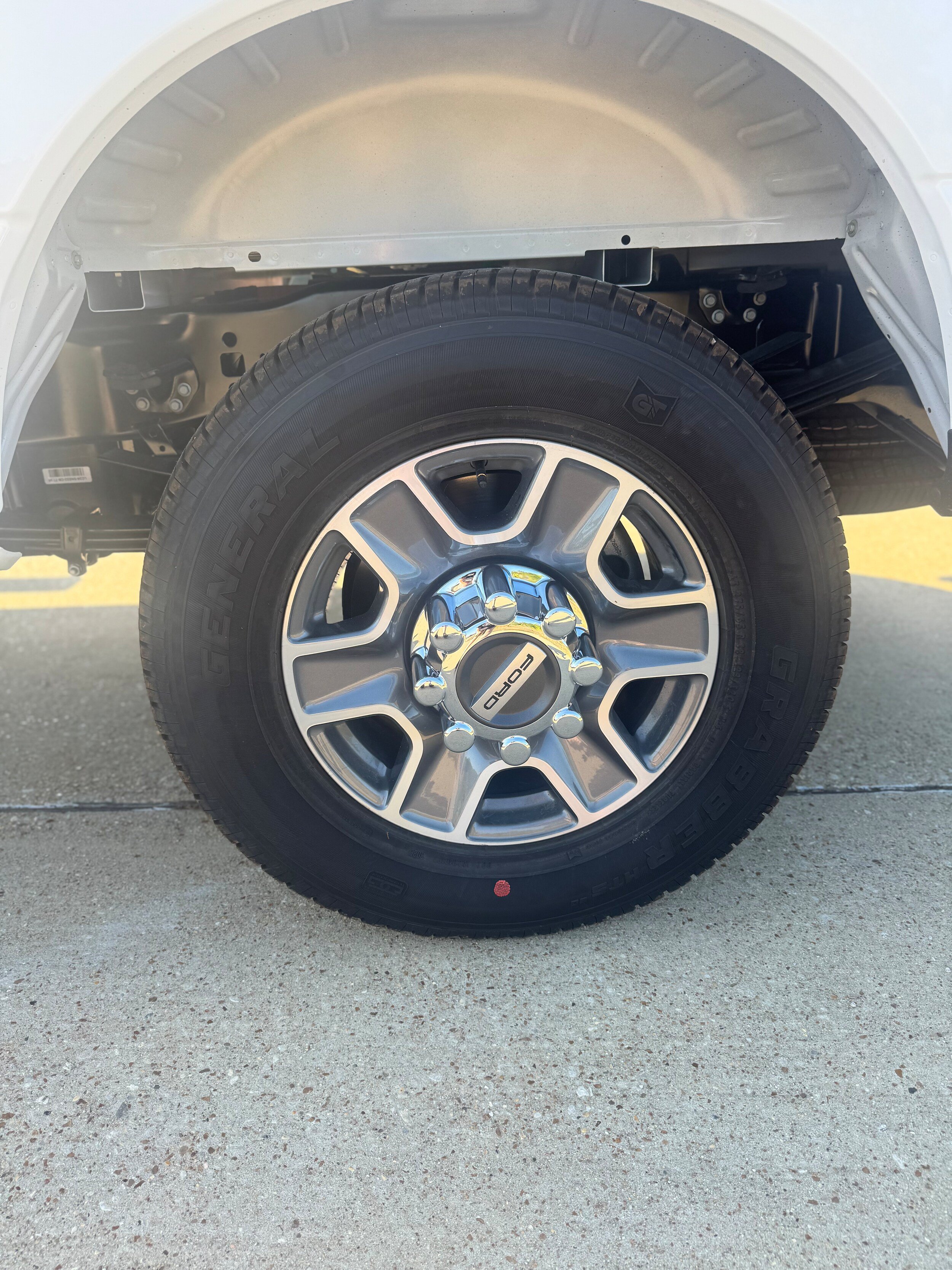 New 2026 Ford F350 Lariat RWD image 10